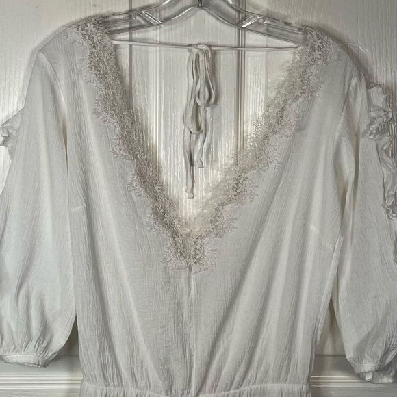 Victoria's Secret White Jumpsuit with Elegant Design - Picture 2 of 11